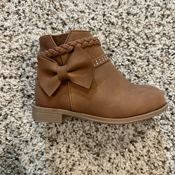 Toddler Girl Brown Ankle Boots - Picture 3 of 10